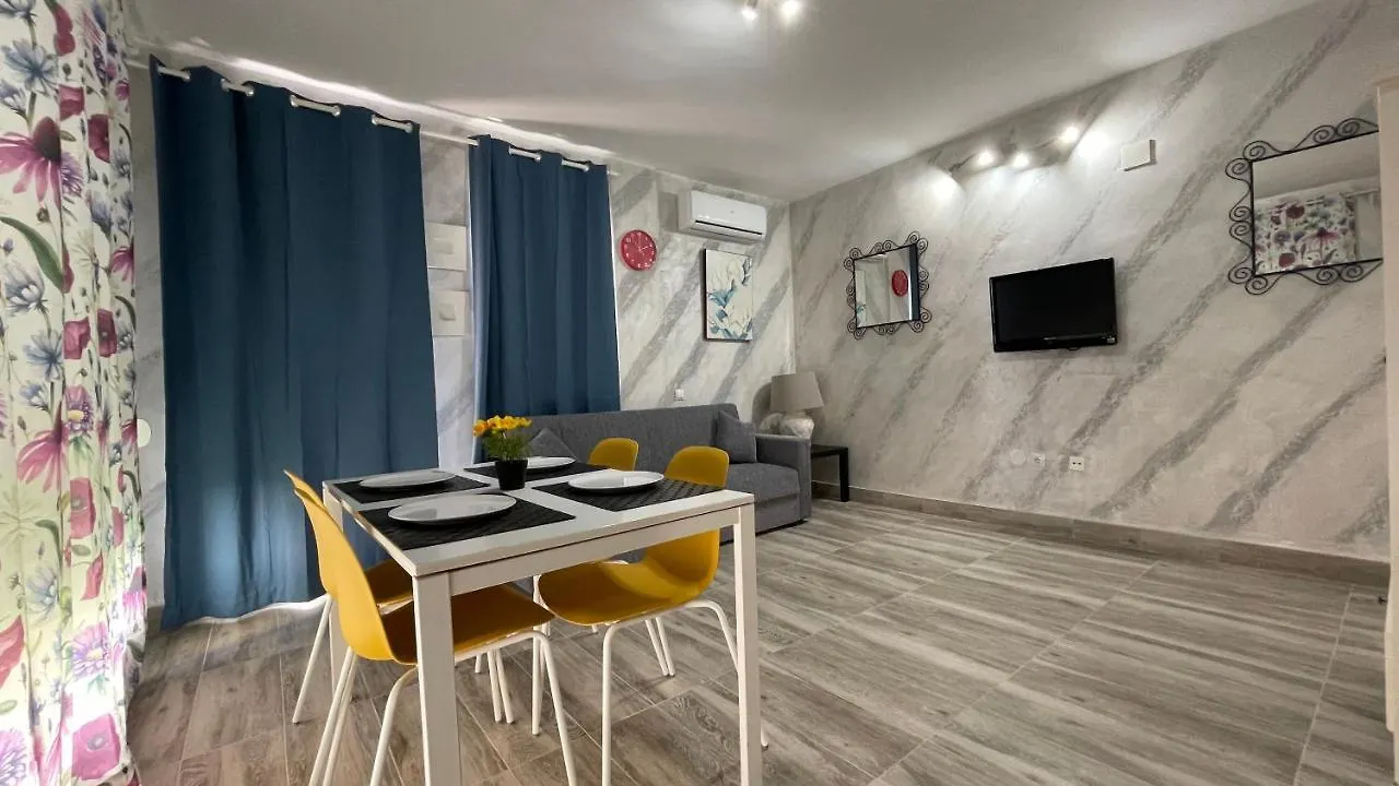 Penthouse Benal Beach Benalmadena 0*,  Spain